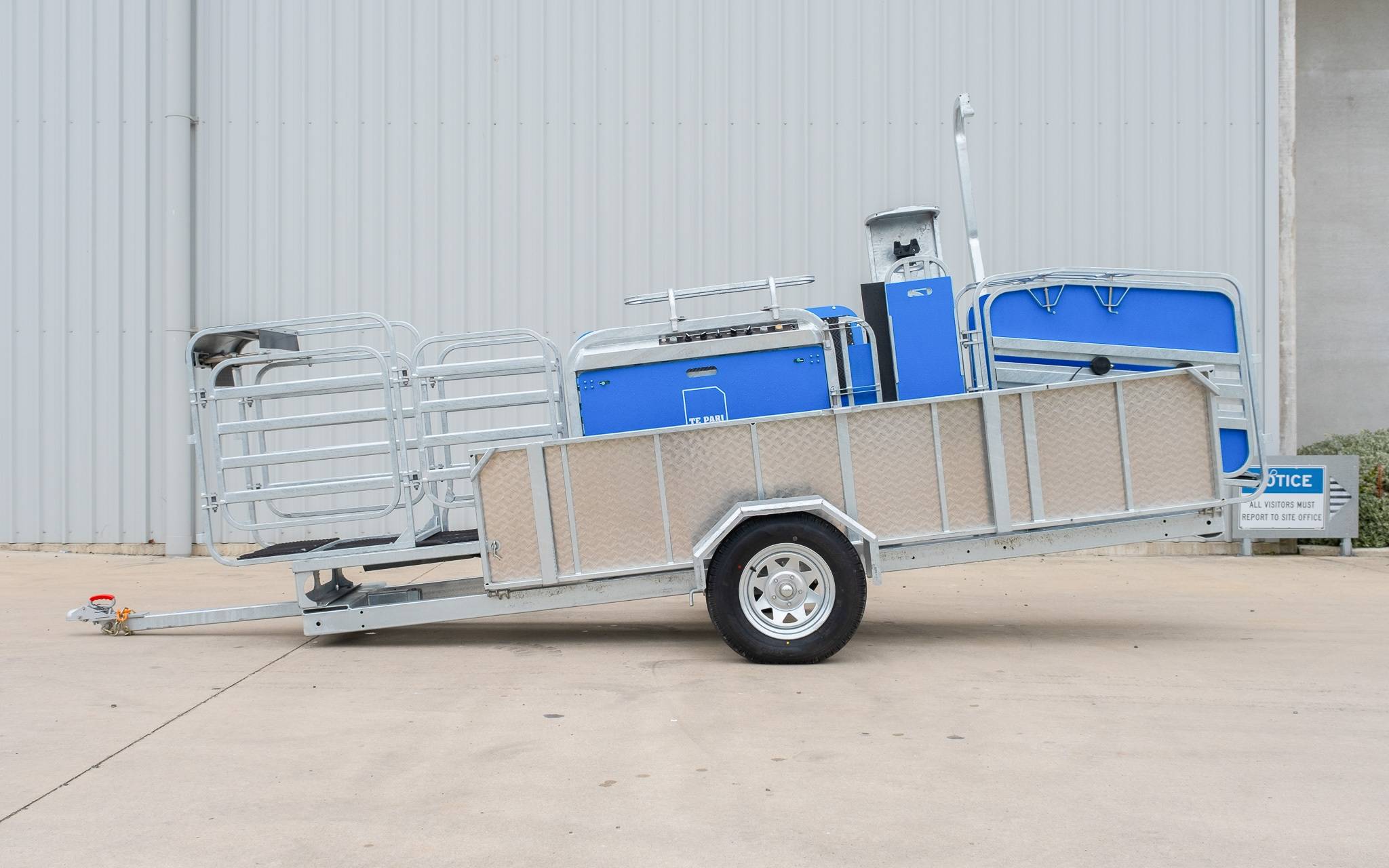 trailer mounted mobile sheep weighing station reference configuration
